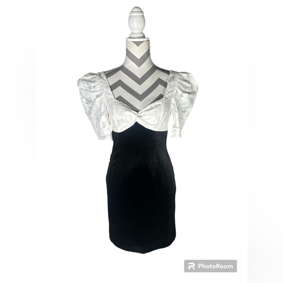 Ali & Jay Mini Black Dress - Picture 1 of 8